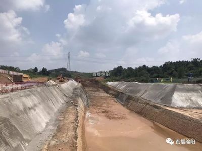 綜合管廊示范段 裝配式構件加速推進，科普基地與土石方工程齊頭并進